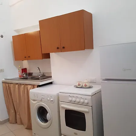 Holiday home Casetta Centro Storico 2 *