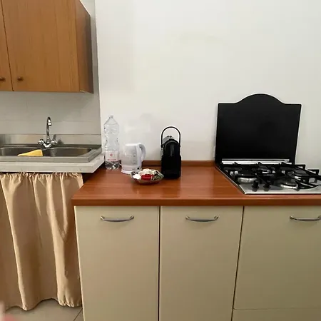 Дом отдыха Casetta Centro Storico 2 *